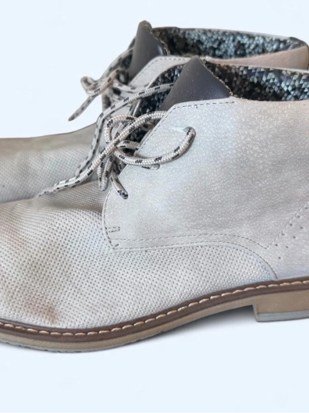 Steve Madden Light Gray Men's Chukka Boots